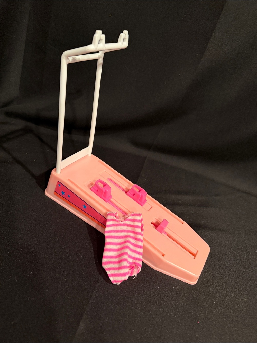 Vintage 1989 Barbie Treadmill & Bodysuit